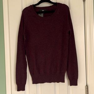 Crew neck woman’s sweater